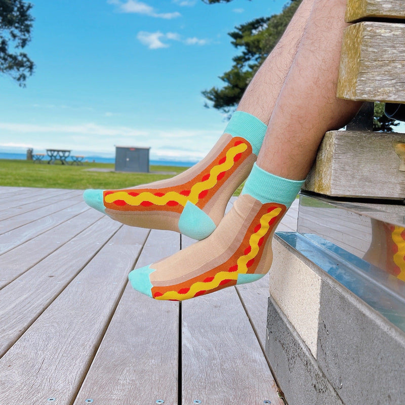 hotdog-socks-on-the-beach